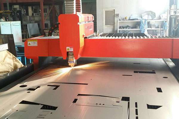 使用激光切割机精密度明显提升-乐竞官方网页版-乐竞(中国)